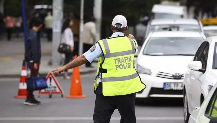 Plakadan Trafik Cezası Sorgulama 2026: e-Devlet ve PTT ile Ücretsiz Öğrenme