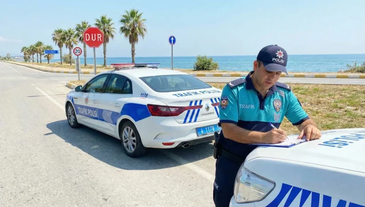 Ehliyetsiz Araç Kullanma Cezası 2026: Araç Sahibine Ceza Yazılır mı?